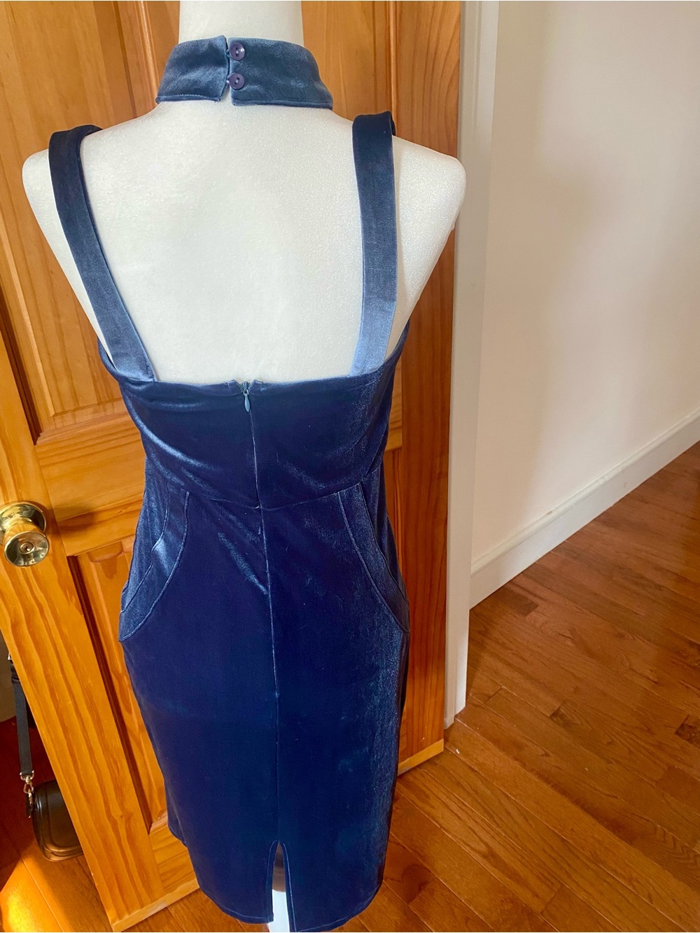 L’ATISTE Blue Velvet Corset Bodycon Dress Choker Neck Cutout Size L - Picture 4 of 14